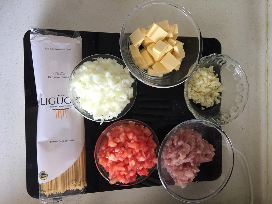 番茄肉酱通心粉