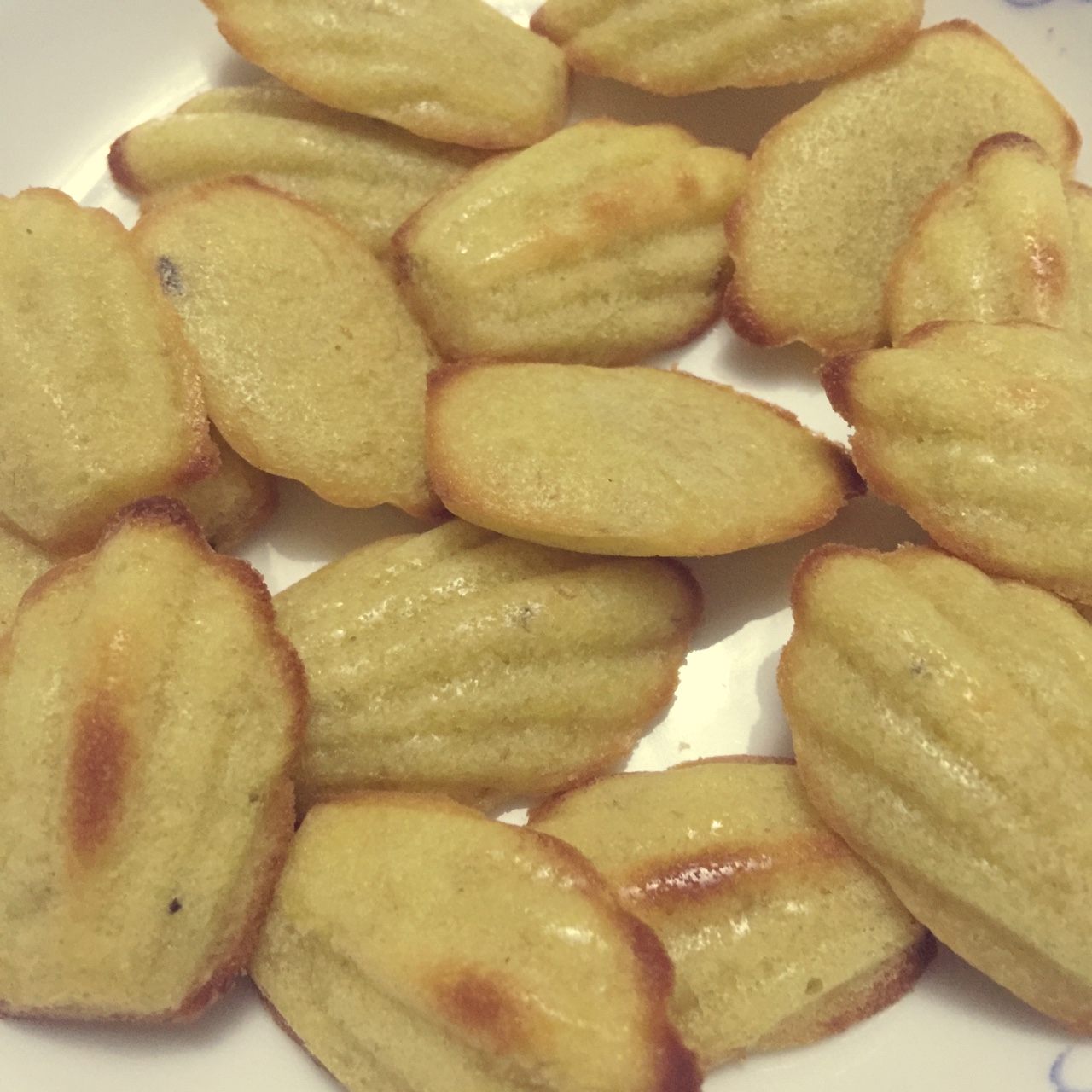 香蕉牛奶玛德琳