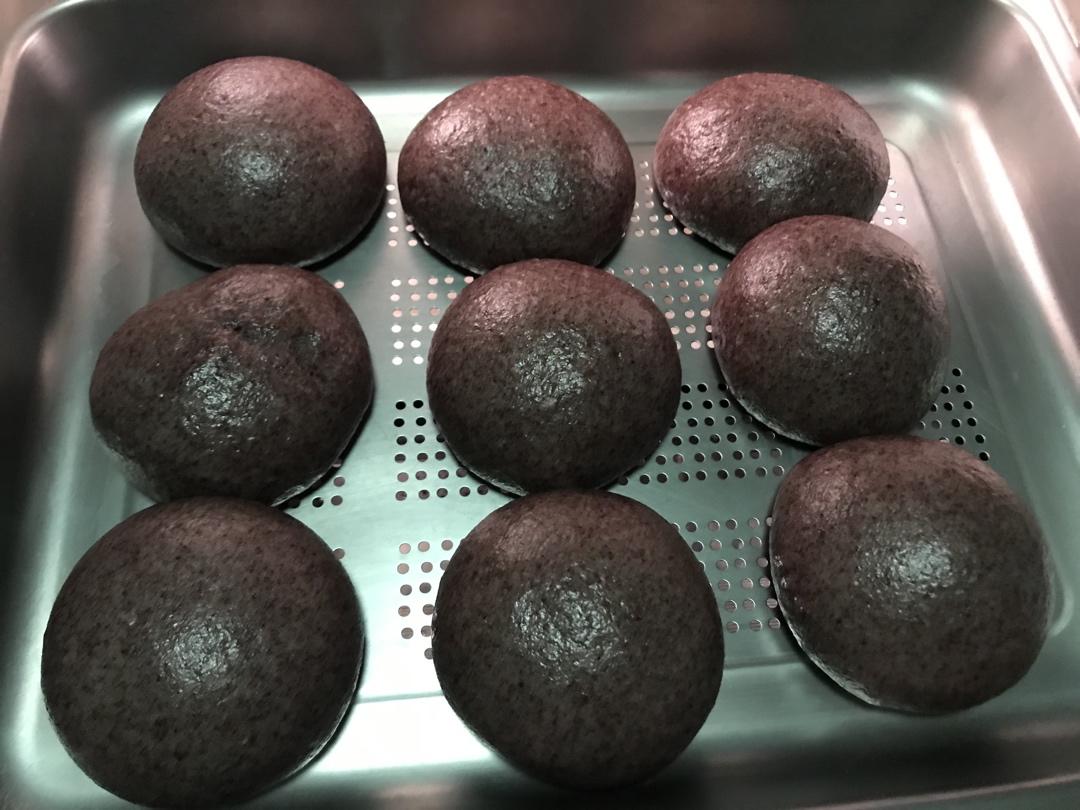 黑米粉刀切馒头