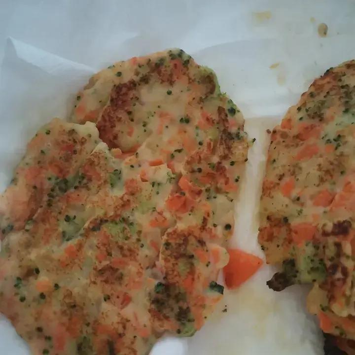 宝宝辅食 软绵绵的田园时蔬土豆饼