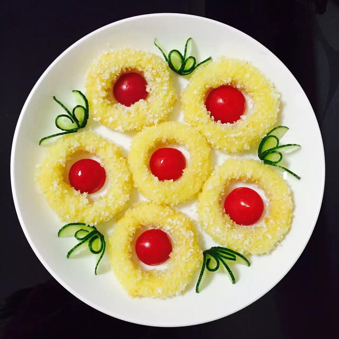 爱心_fuvj做的黄瓜盘饰(附带胡萝卜树叶做法)