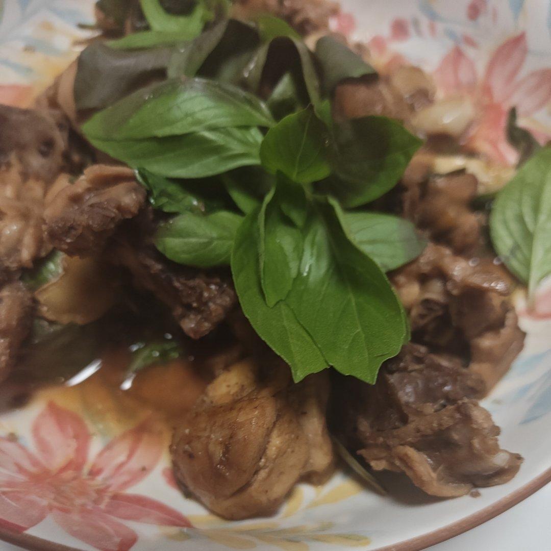 台式三杯鸡（台湾阿基师正宗版）