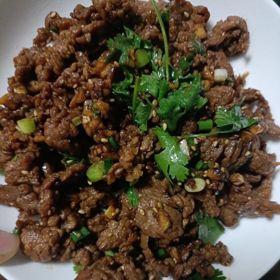 又香又嫩的小炒牛肉（巨好吃，手残党也能做）