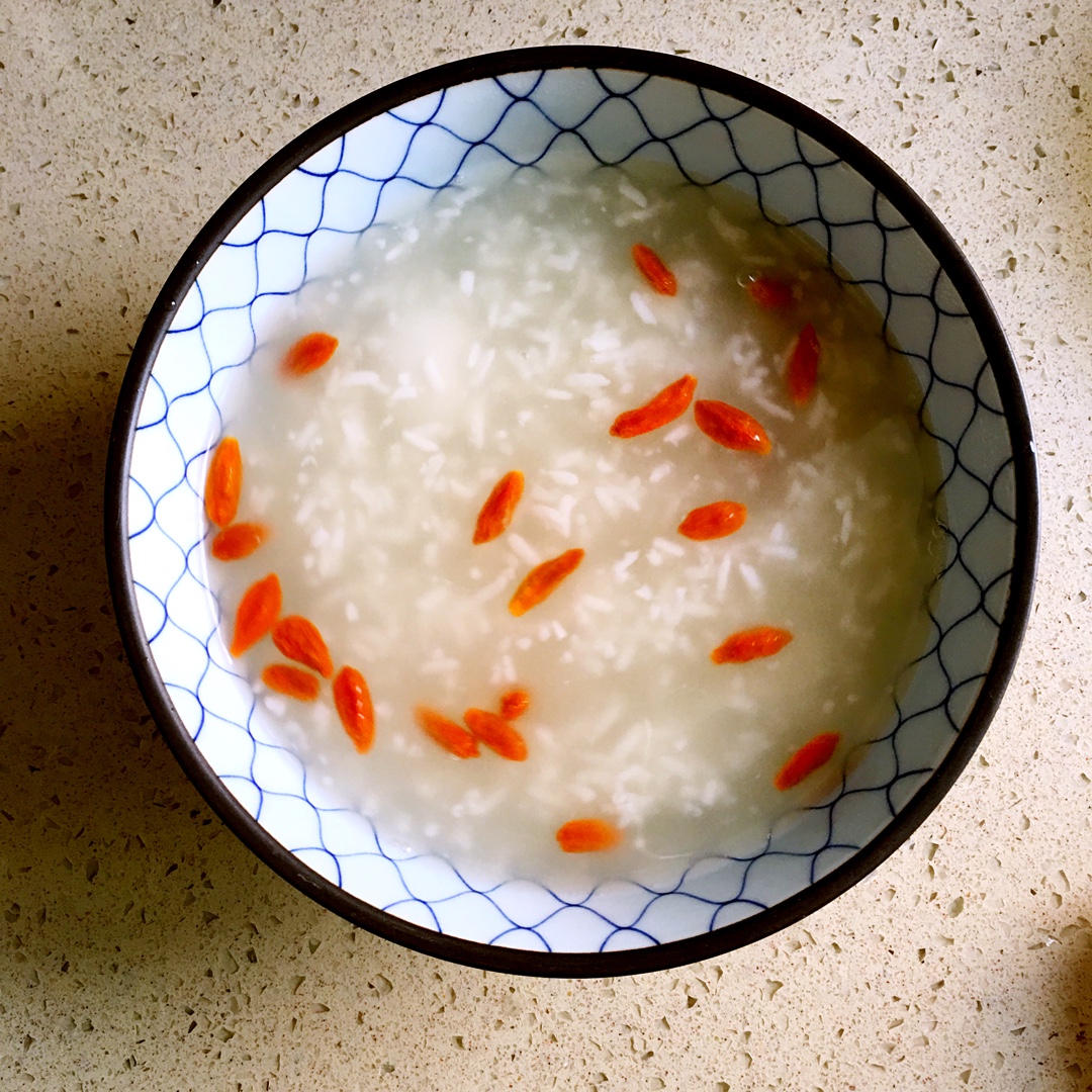 WW家的厨房