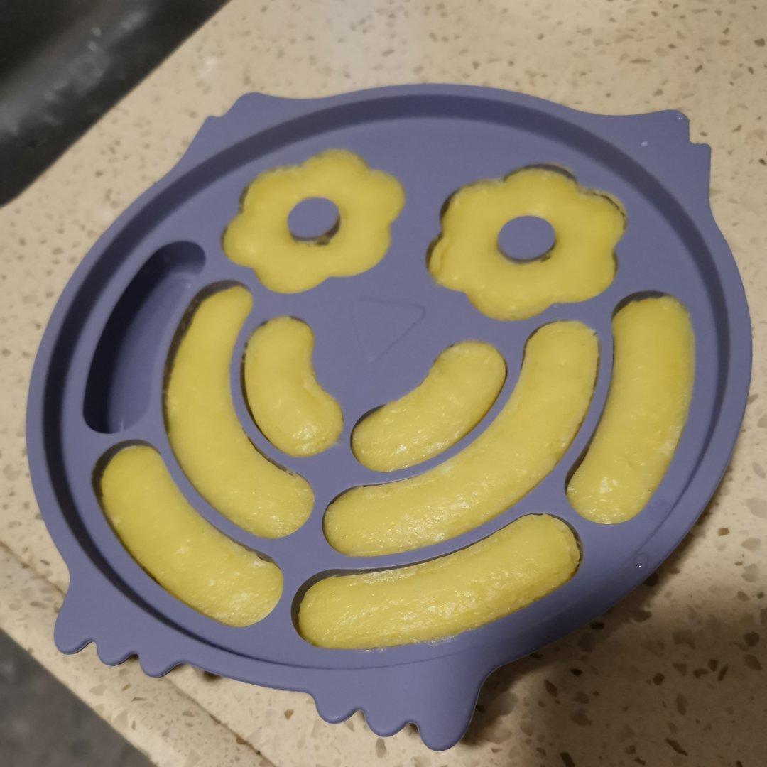 宝宝辅食8月+含钙量高，维生素含量丰富的美食「奶香玉米蒸糕」