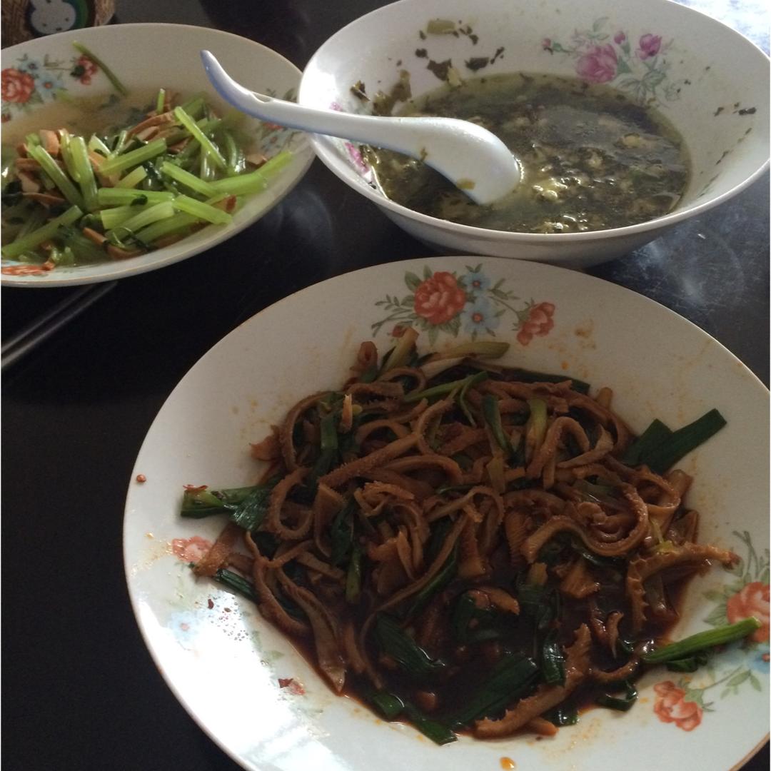 午餐•2016年11月19日