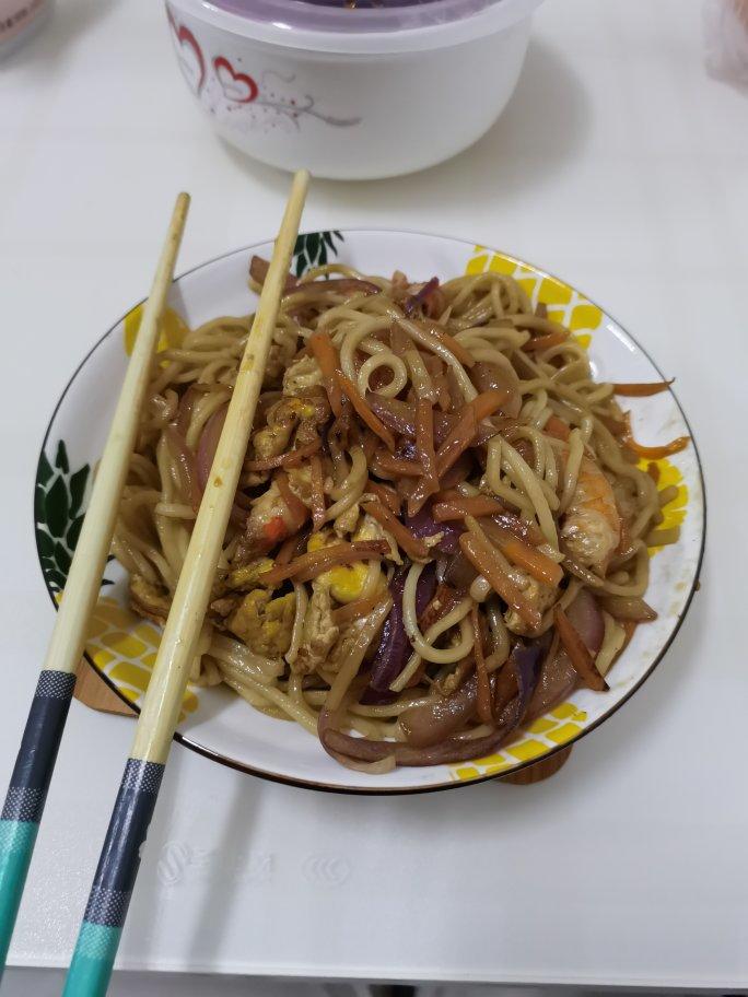 🍜最简单最好吃的家常炒面