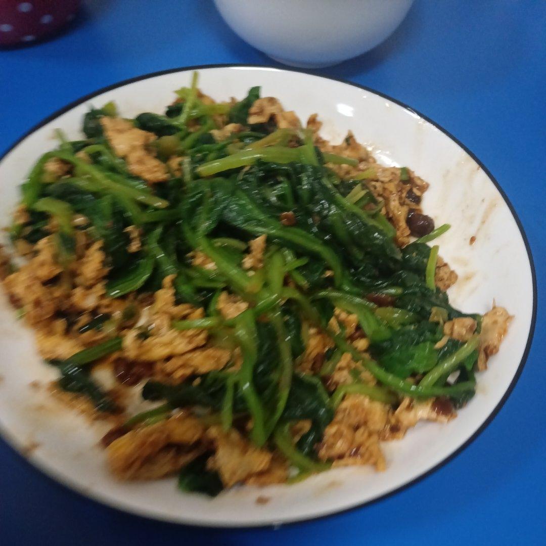蛋酱菠菜