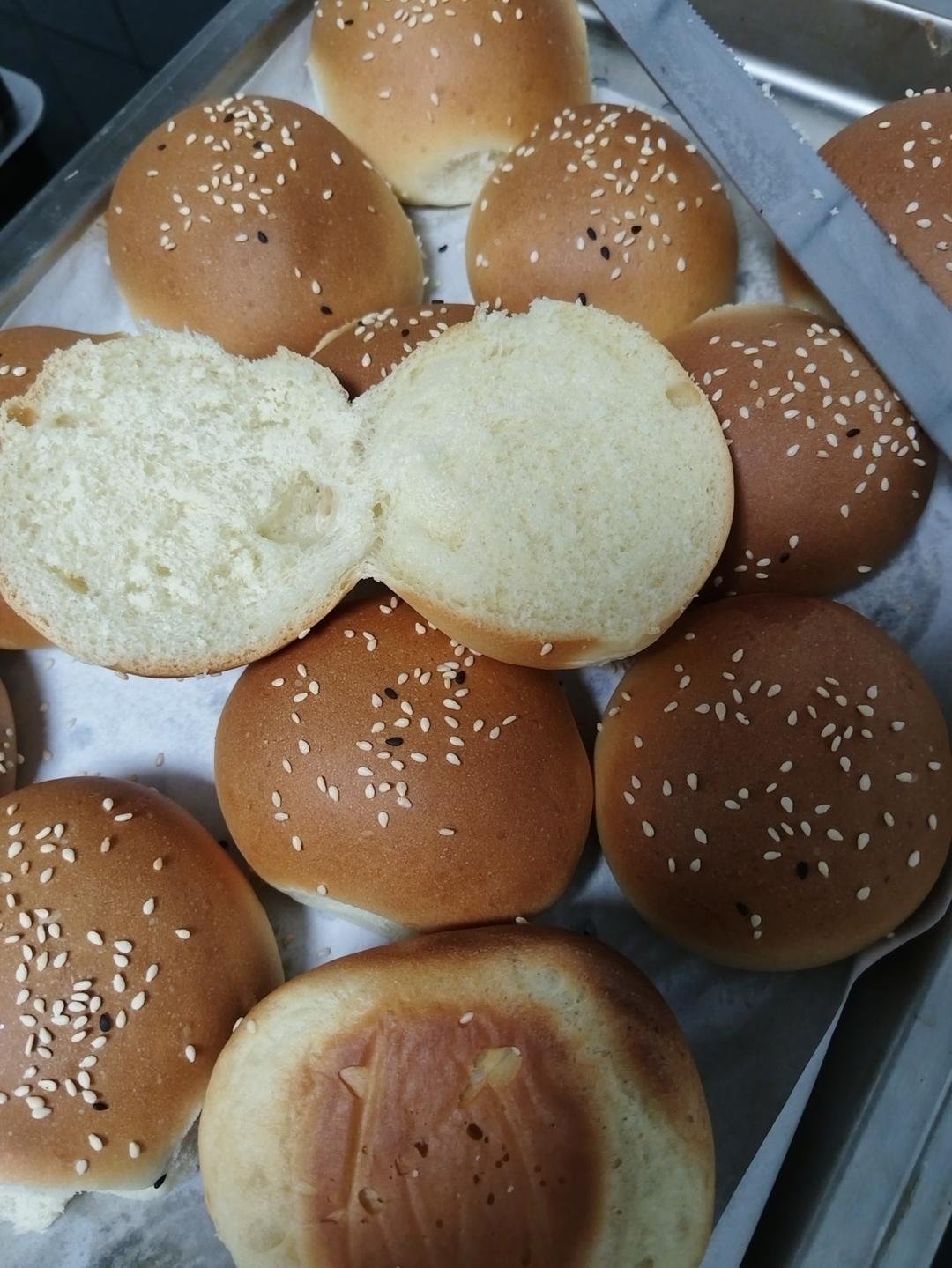 做了10000个汉堡胚后，我来教你最简单的做法