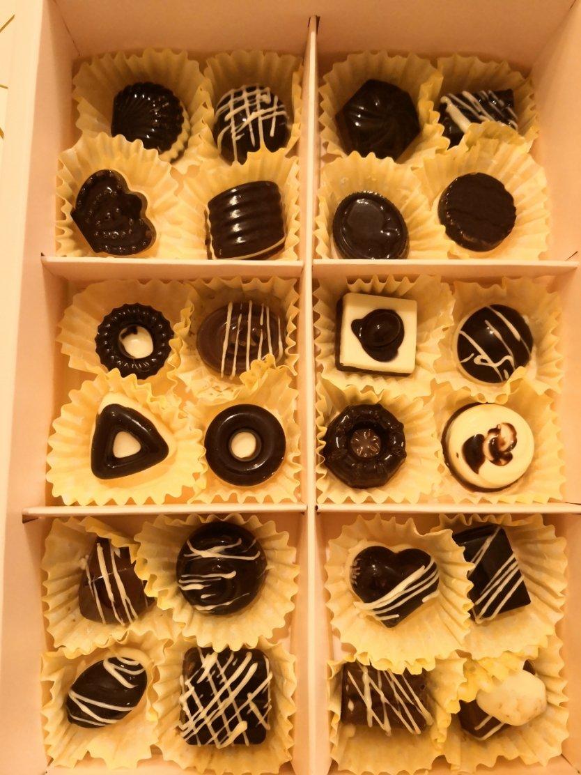 手工巧克力/调温巧克力