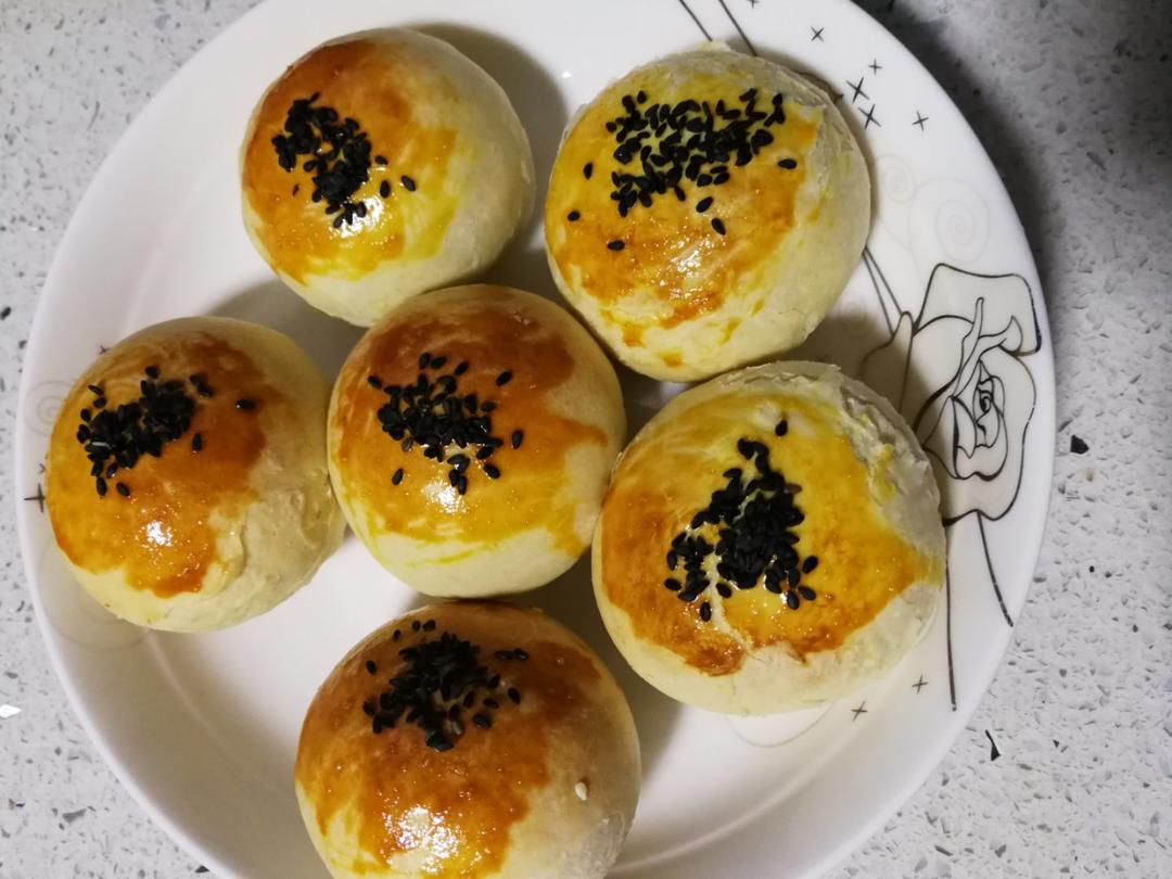 ㊙️网红麻薯肉松蛋黄酥🔥，好吃到爆‼️