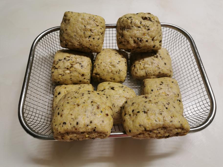 快手玉米杂粮馒头