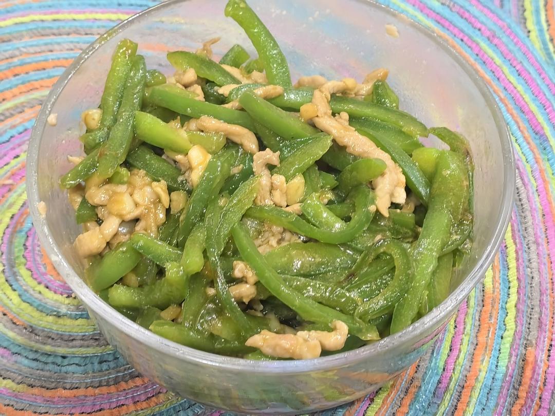 ‼️好吃到舔盘的青椒肉丝盖浇饭