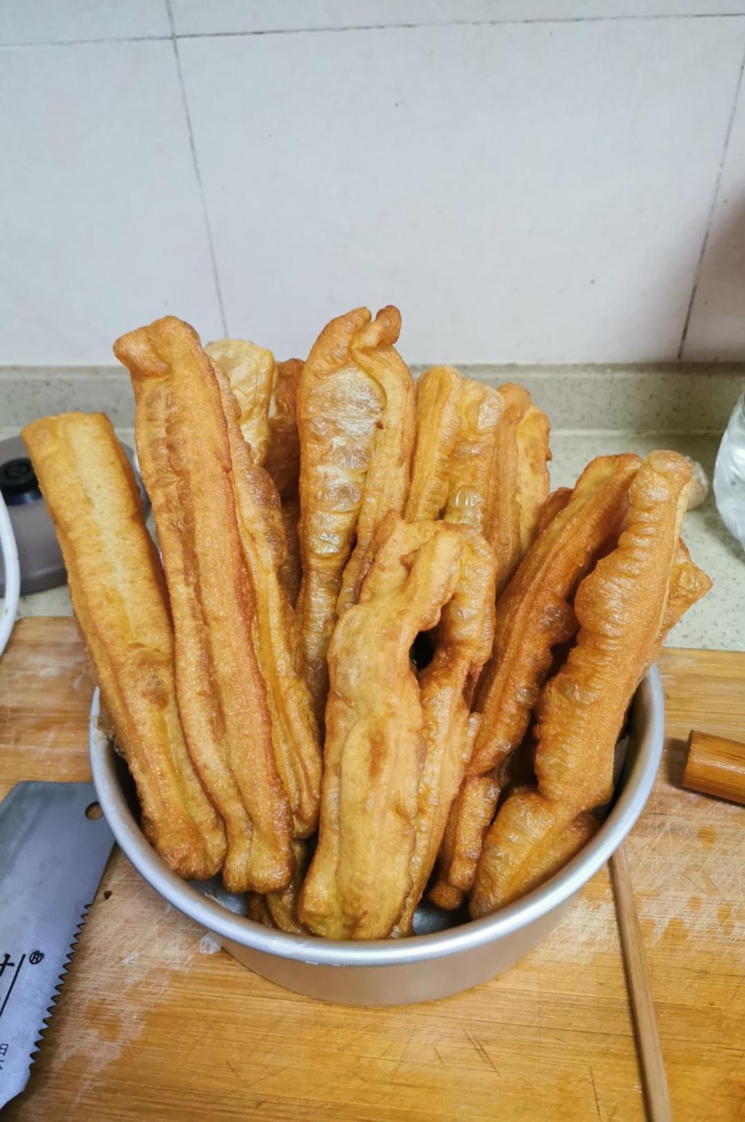 炸《香酥大油条》技术比例精确做法详细一学就会