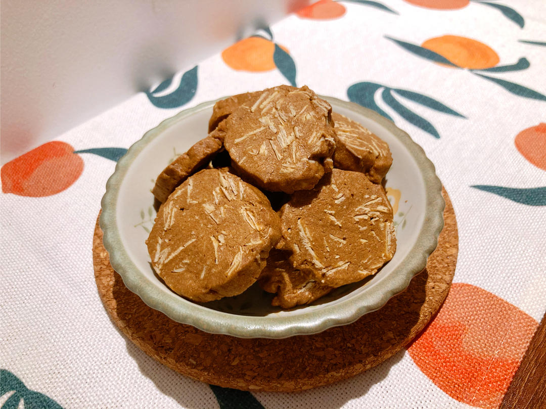 咖啡控☕️超浓郁杏仁咖啡曲奇｜搅一搅就搞定