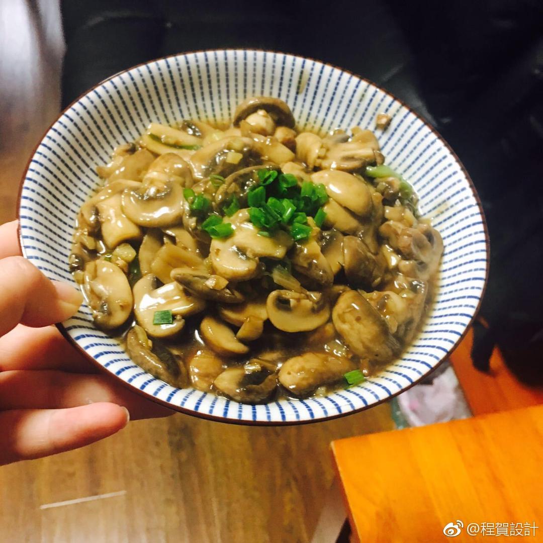 炒｜炒鲜菇Fried Fresh Mushroom