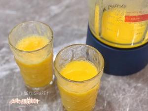 超香浓的玉米胡萝卜汁（热）的做法 步骤5