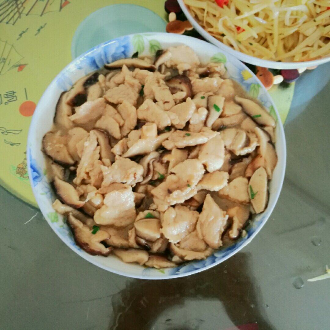香菇炒肉