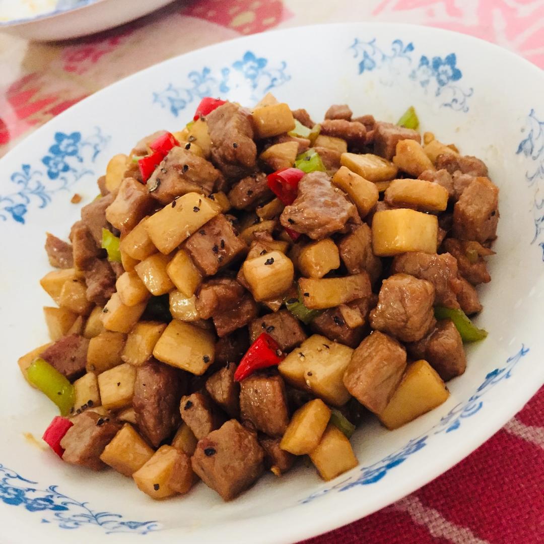 家常菜~杏鲍菇烧牛肉粒