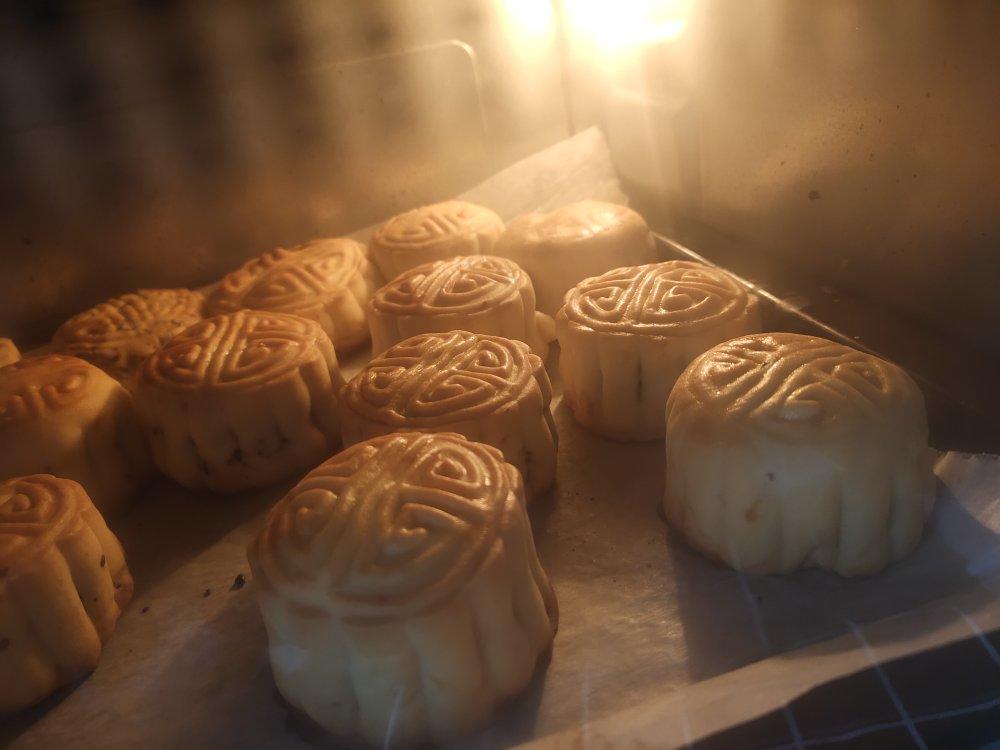 广式传统五仁月饼