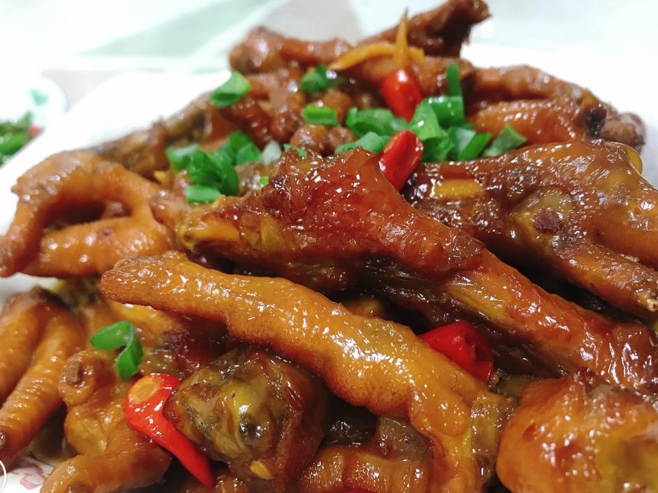 香辣烧鸡爪