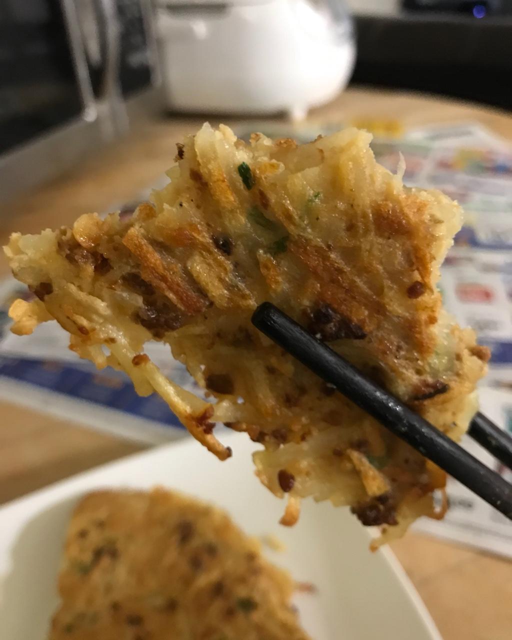 鸡蛋土豆饼