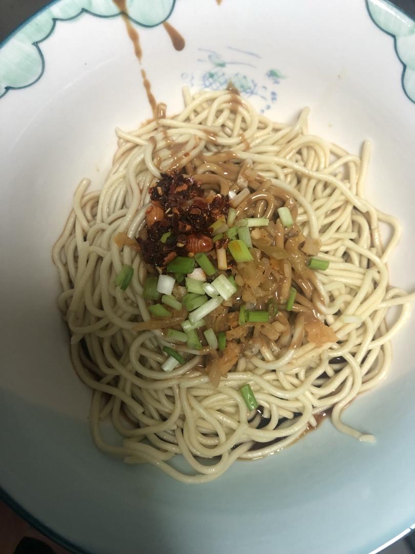 热干面