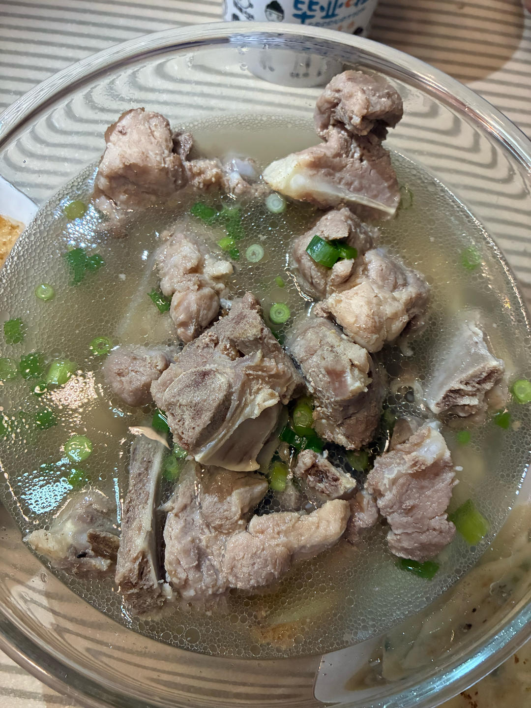 家常盐水排骨｜新手零失败！清爽不油腻、咸香入味