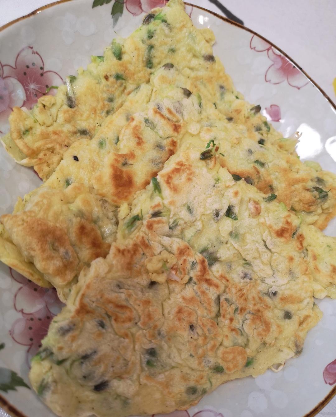 槐花鸡蛋饼