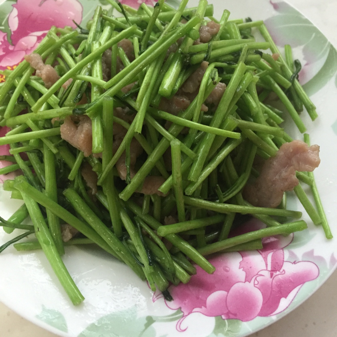 芦蒿炒肉丝