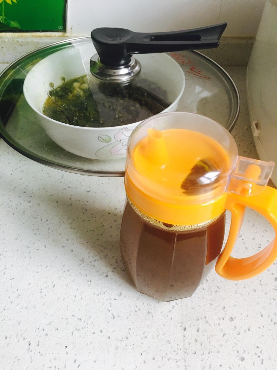 自制蒜香鲜辣麻椒油