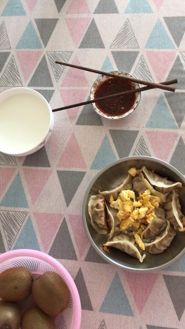 懒人快手抱蛋煎饺