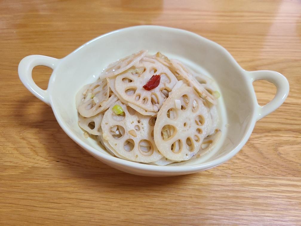 怎么炒，炒出来不发黑的香脆炒藕片