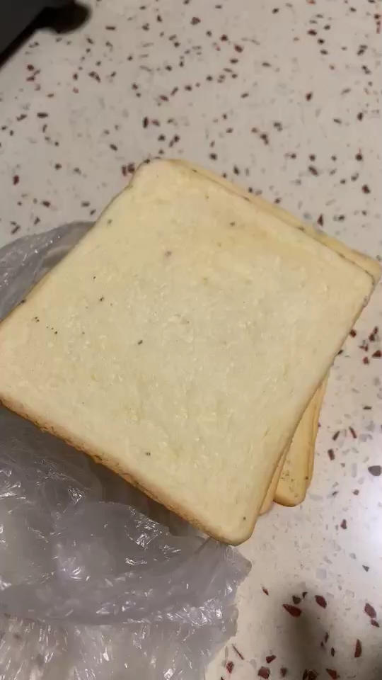 纯奶手撕吐司
