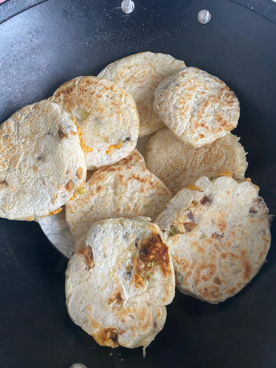 超喧软的馅饼，冷了也不会变硬，全程不用揉面