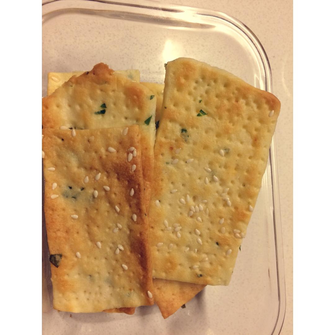 嘎嘣脆——香葱苏打饼干