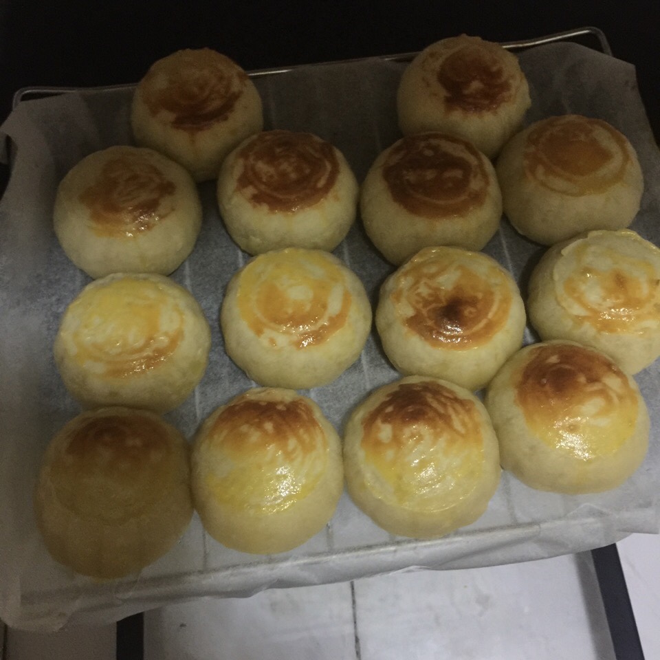 半岛酒店奶黄月饼——号称月饼界的劳斯莱斯