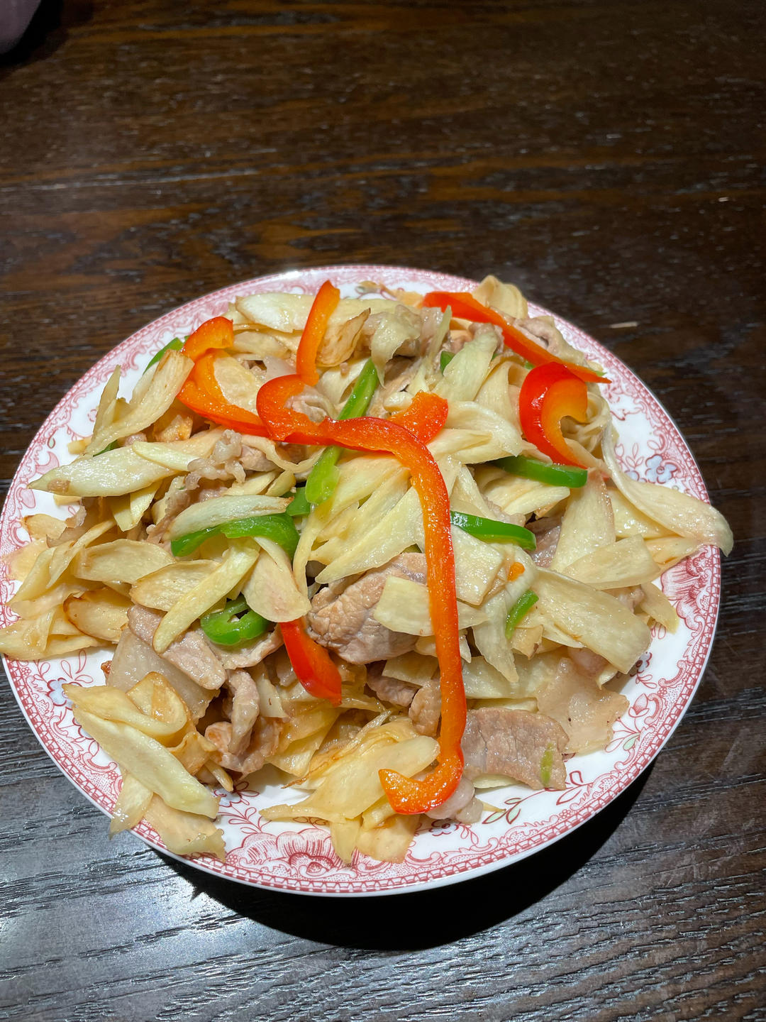 茭白炒肉片