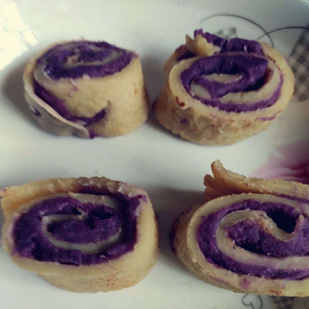 奶香紫薯蛋卷