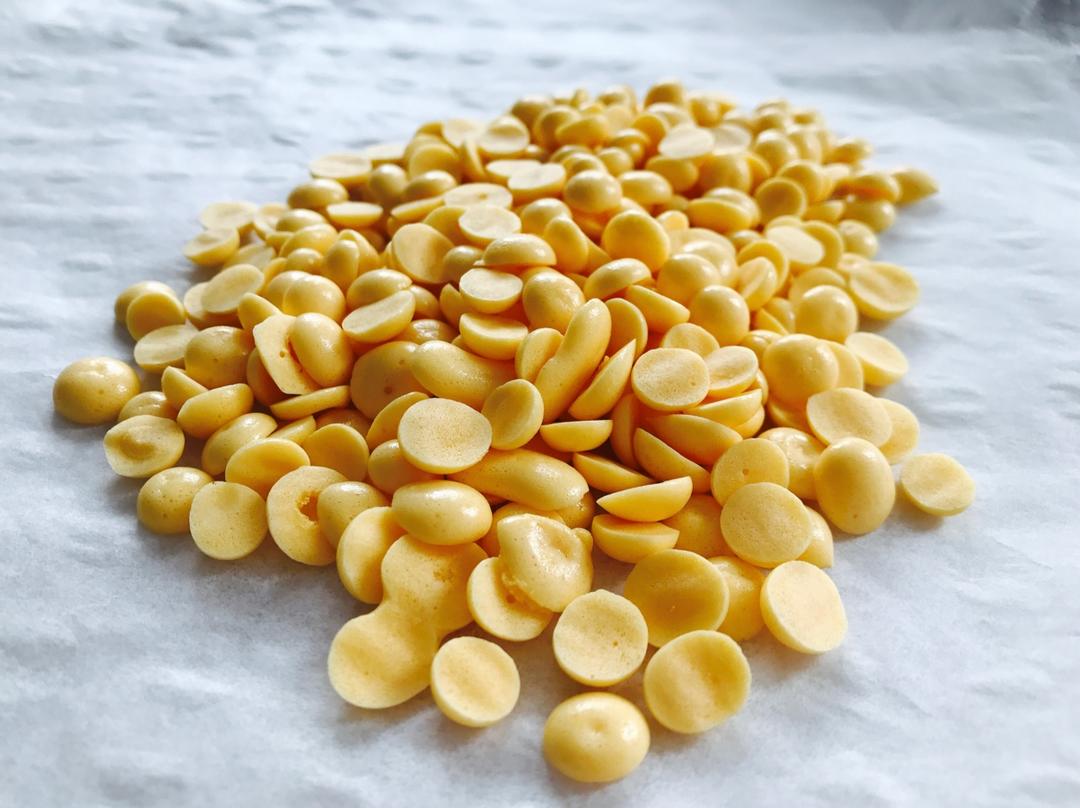 入口即化的无添加蛋黄溶豆