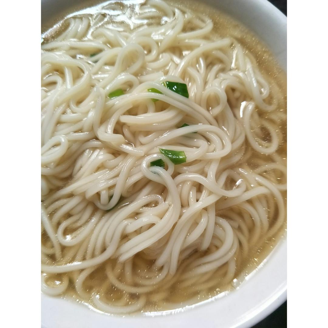 小葱麻油酱油面