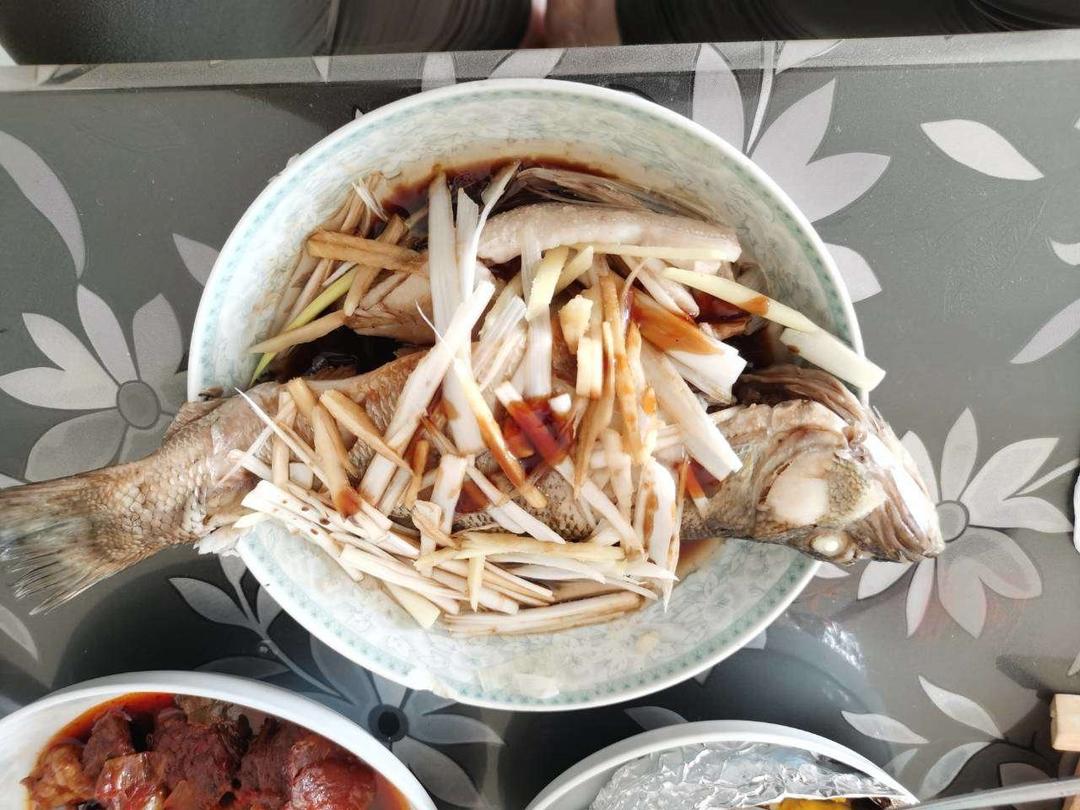 清蒸鲈鱼