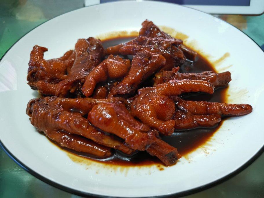 “销魂”卤鸡爪