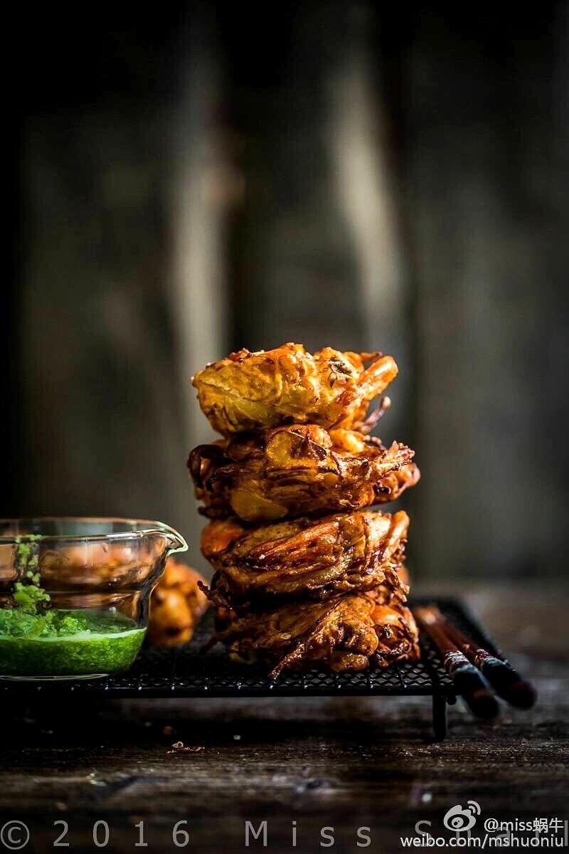 鲜虾红薯饼.Prawn and sweet potato cakes.的做法 步骤7