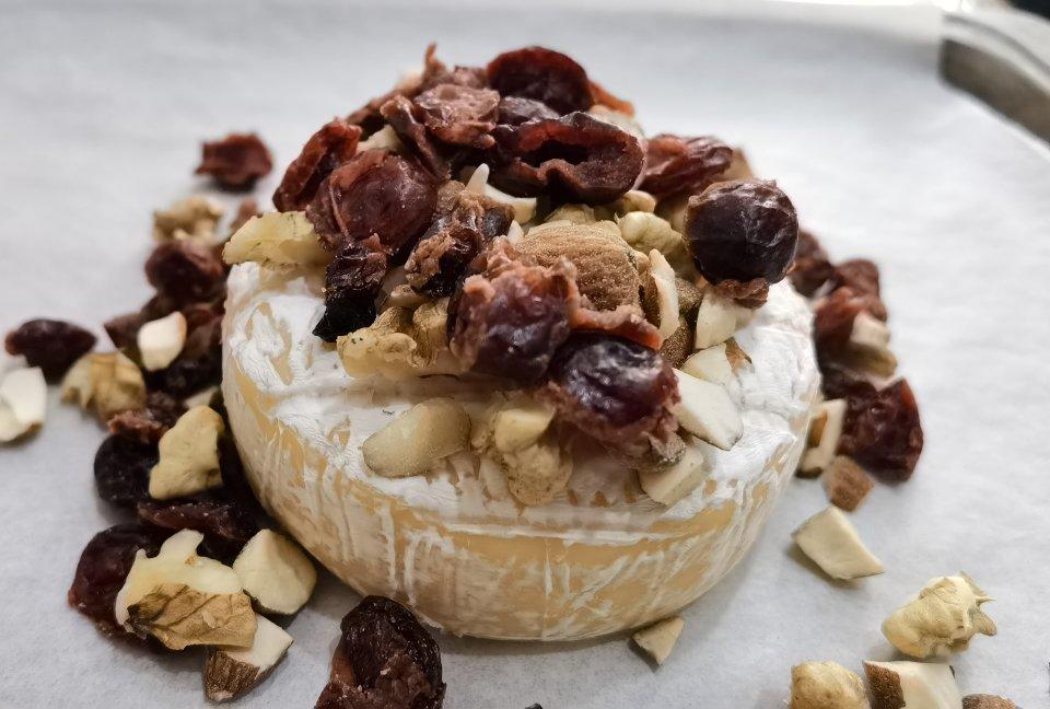 坚果烤brie布里奶酪（芝士）低碳生酮