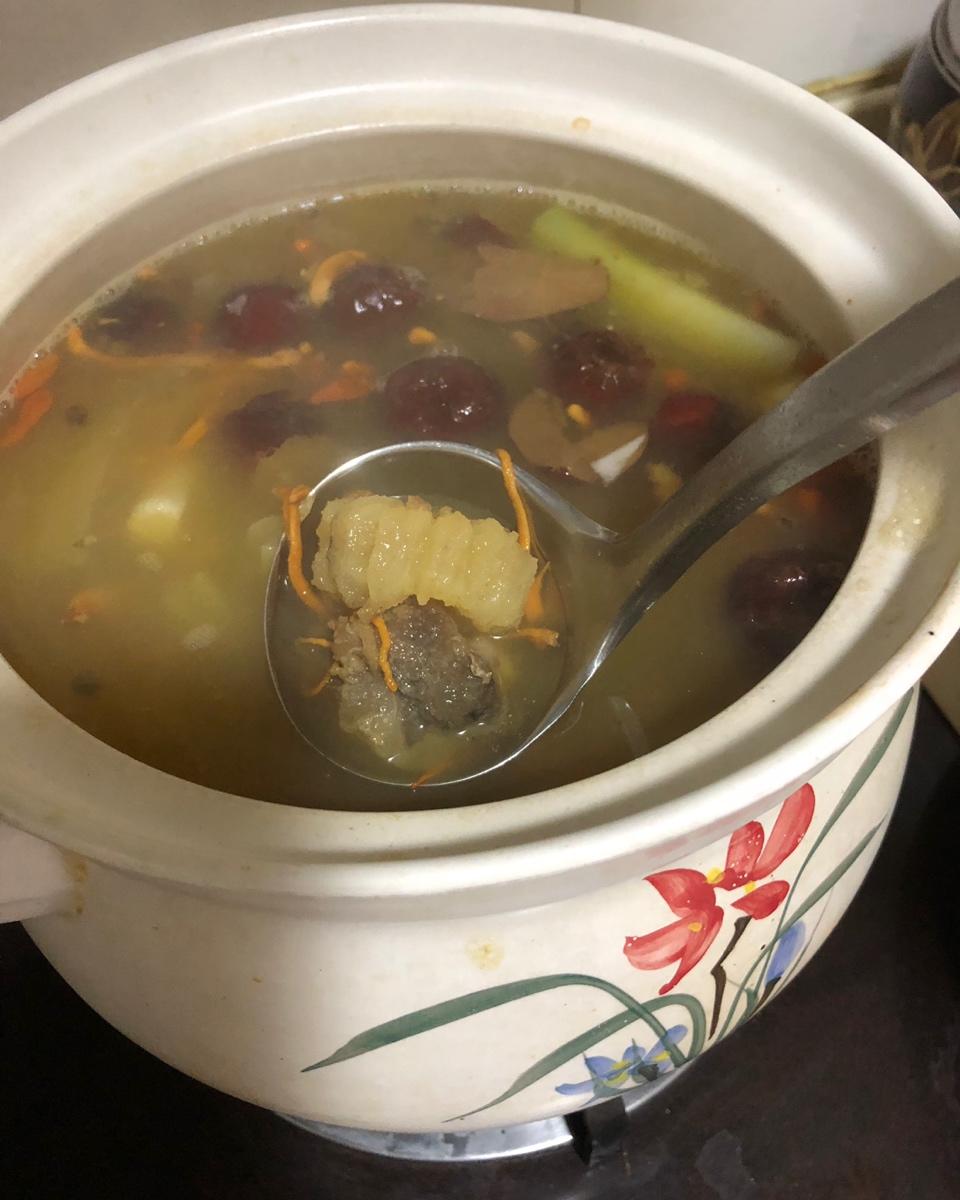 养生牛鞭汤