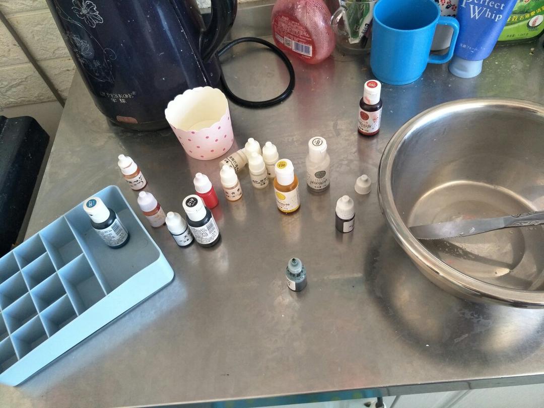 自制彩色橡皮泥