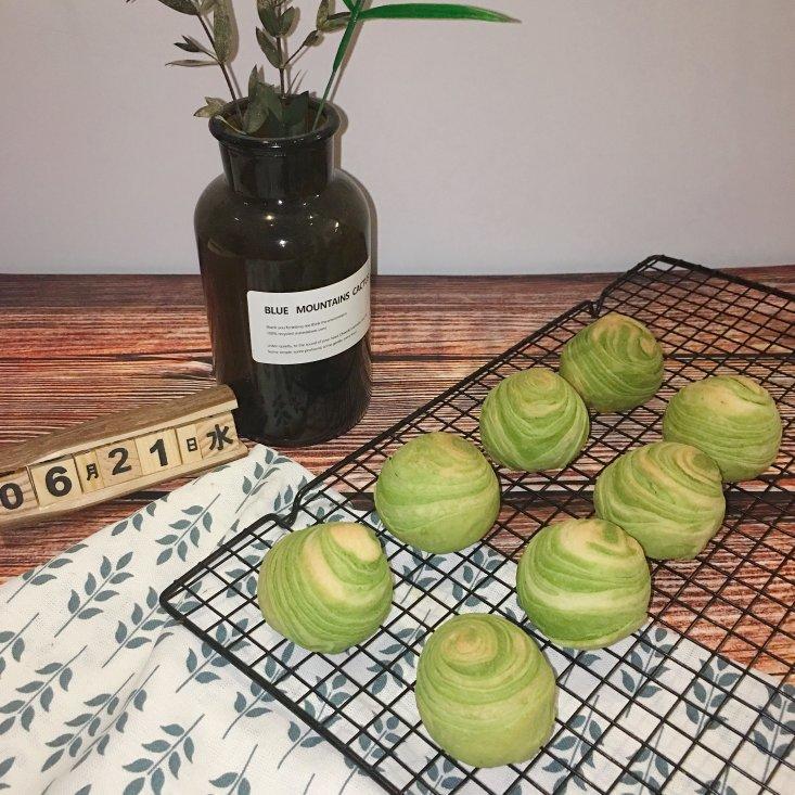 抹茶酥蛋黄酥，附手工揉面方法，详细步骤，新手易学