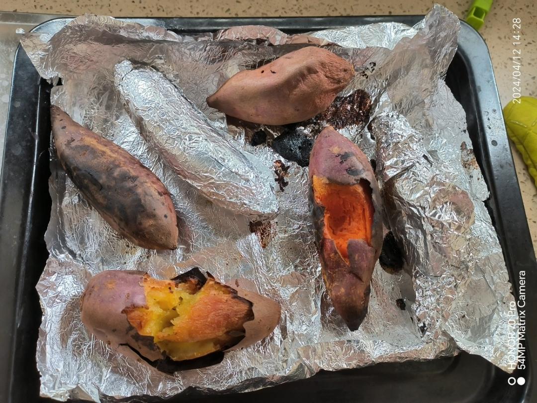 【糯唧唧的烤红薯】糖油四溢皮肉分离外糯里嫩吸溜着吃！