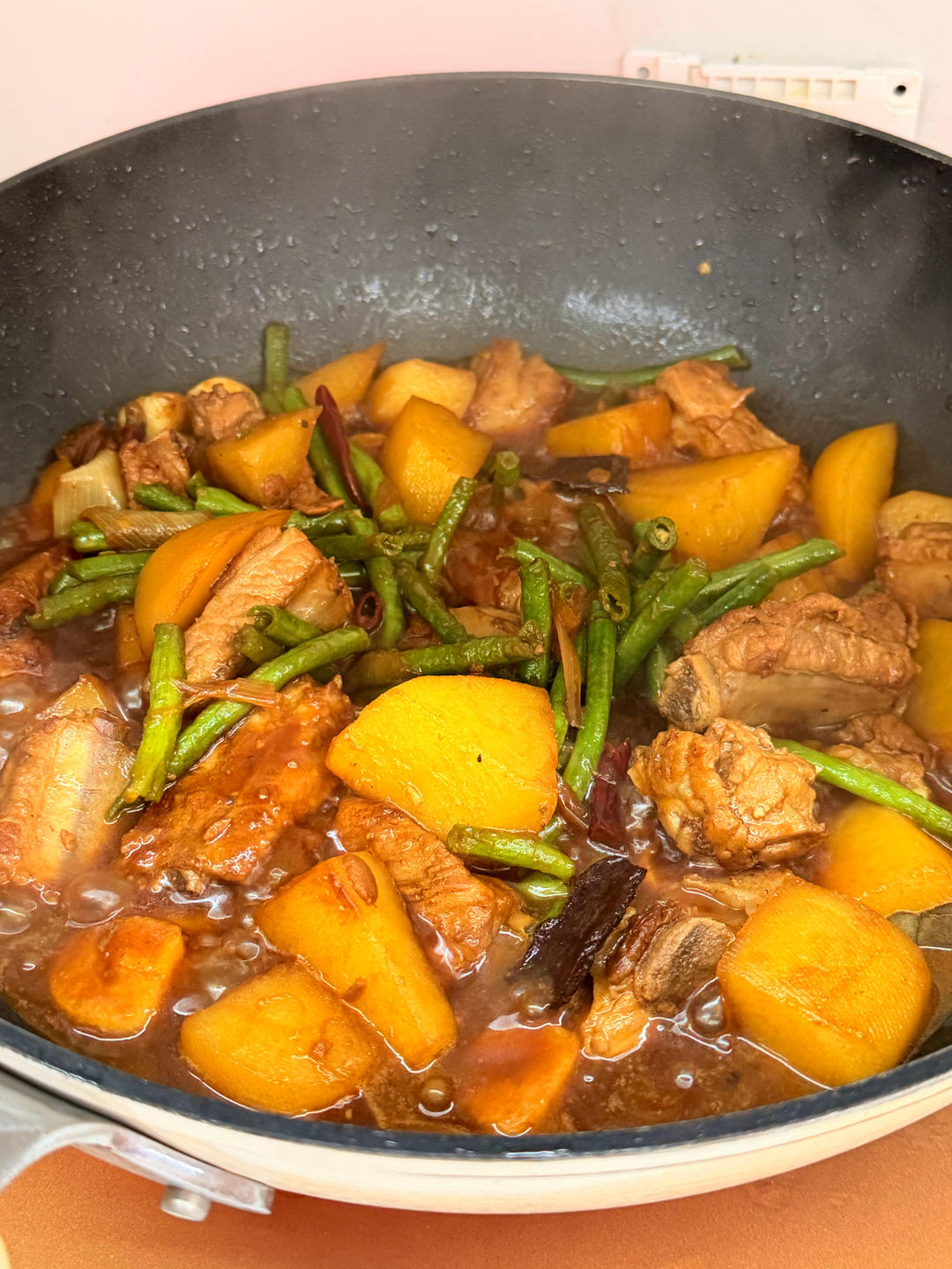 排骨土豆炖豆角🥘香到舔锅底‼️